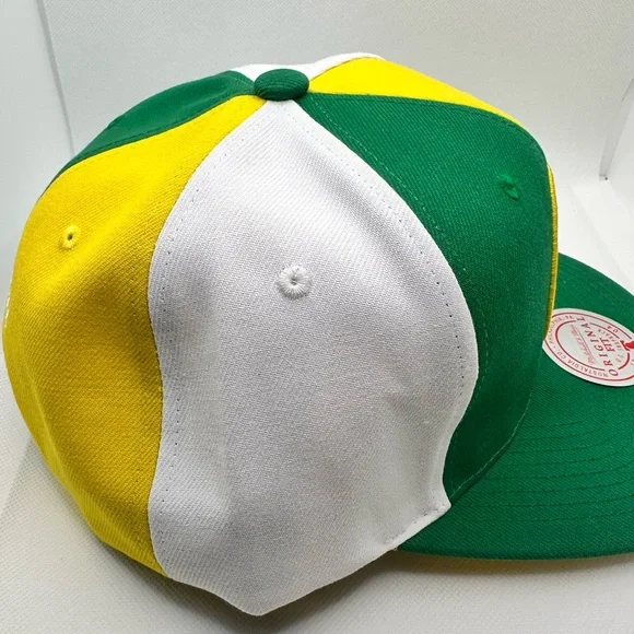 Boston Celtics Mitchell & Ness Pinwheel Limited Snapback Adult Hat - Picture 5 of 9